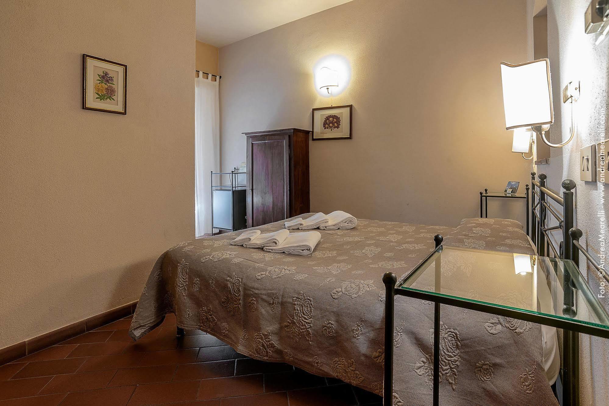 Hotel Scilla Sovana Exteriér fotografie