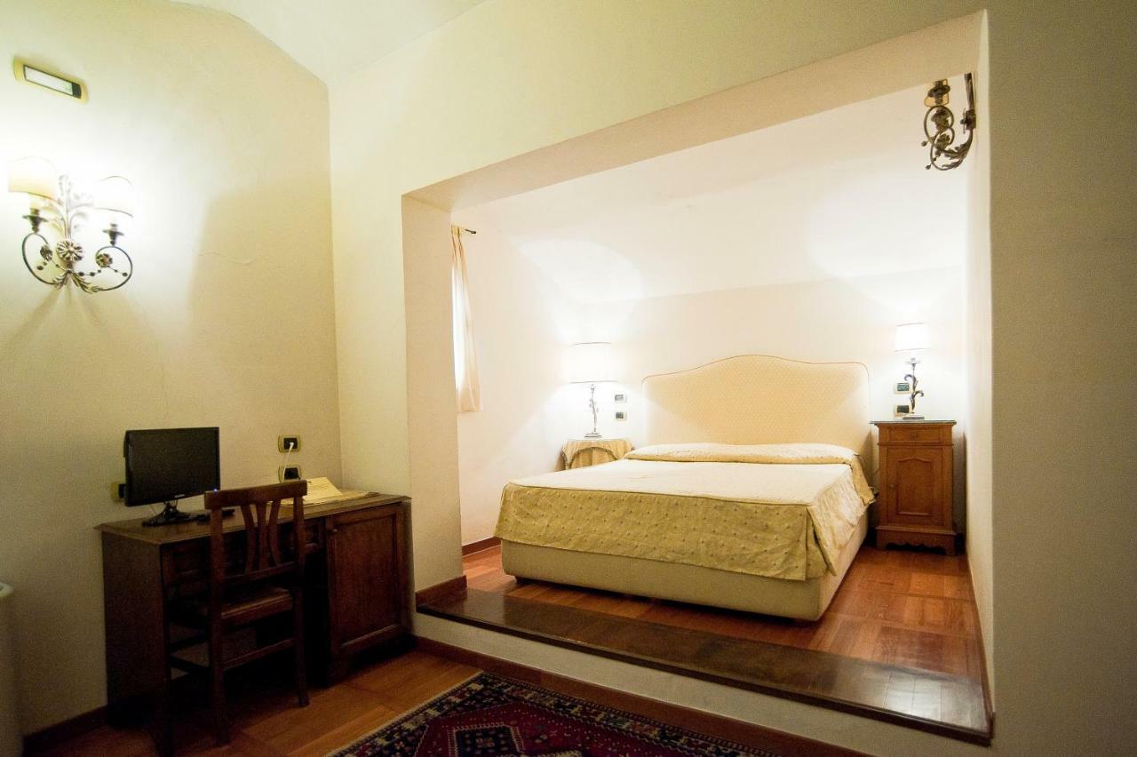 Hotel Scilla Sovana Exteriér fotografie